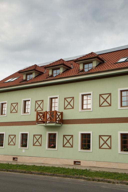 Penzion Tri Koruny Spisska Stara Ves Esterno foto